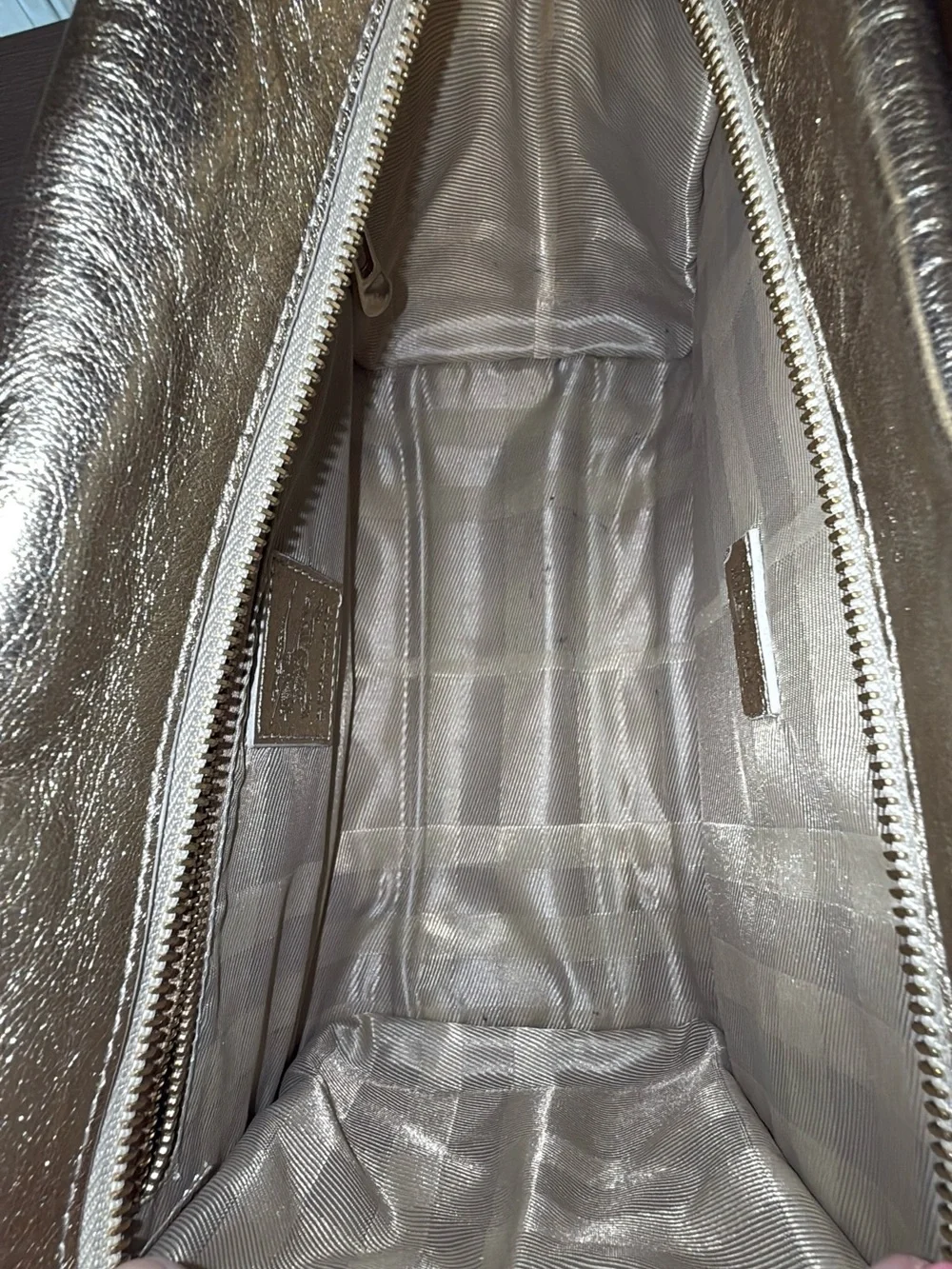 Authentic Burberry Manor Bag w Dustbag
